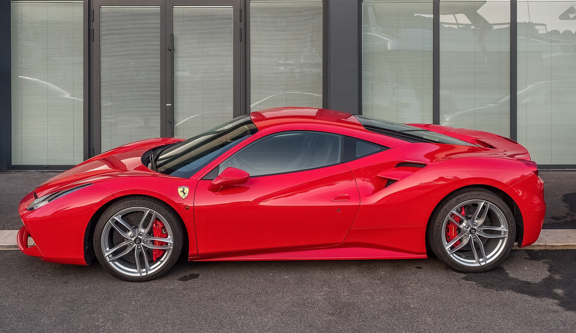 Ferrari 488 GTB & Spider